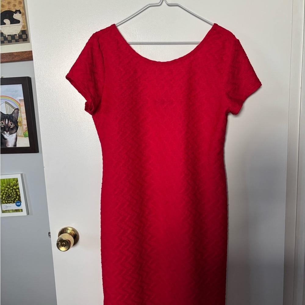Vibrant Red Midi Feminine Romantic Y2K Flattering Form Fitting Dress